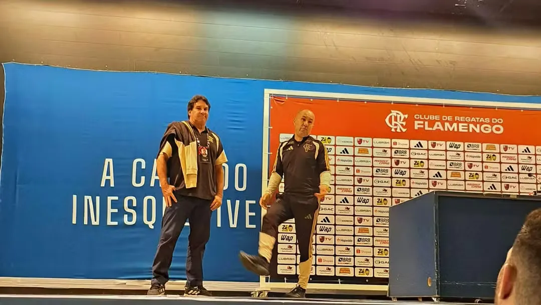 Jardim elogia arbitragem do Fla-Flu e simula falta em assessor para justificar não expulsão de Pulgar