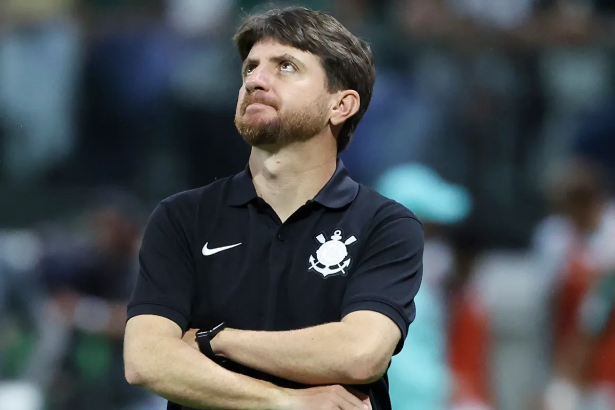 Confronto entre Corinthians e Palmeiras no clássico do Campeonato Brasileiro