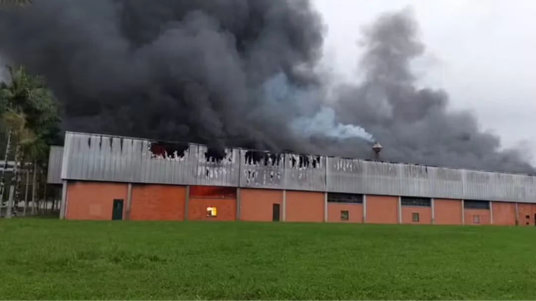Incêndio atinge fábrica da Cremer, controlada da Viveo, em Blumenau