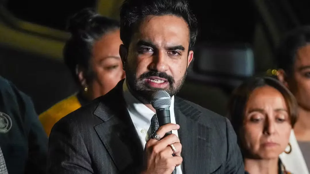 Prefeito de Nova York abre investigação sobre operação do ICE com suspeito baleado em frente a criança de 5 anos